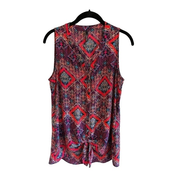 MAURICES, WOMENS AZTEC, MULTICOLOR DESIGN TOP. TIE FRONT WITH LONGER BACK.SIZE M - Picture 3 of 10